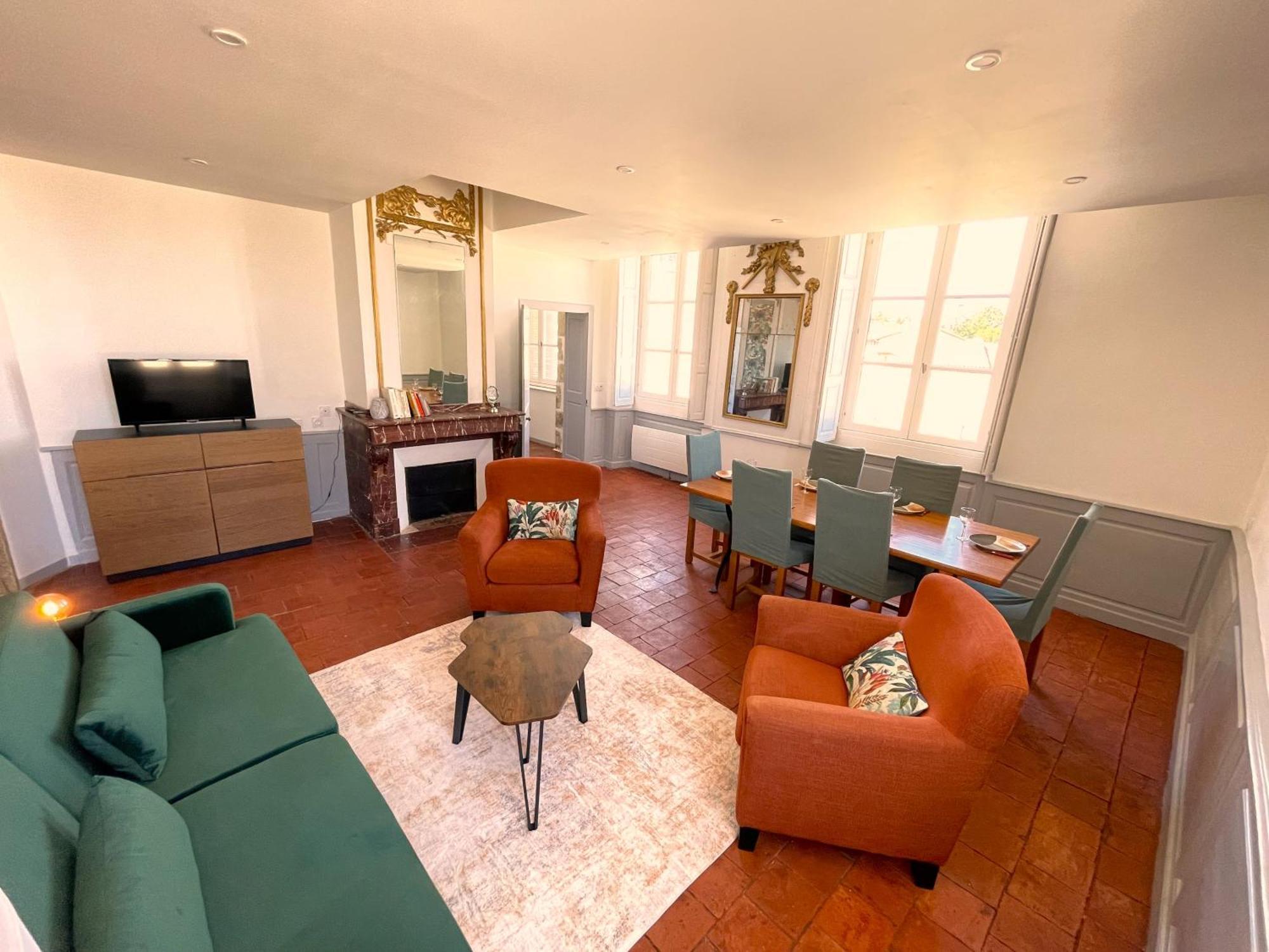 Villaret - Tres Spacieux En Coeur De Ville Auch Ngoại thất bức ảnh