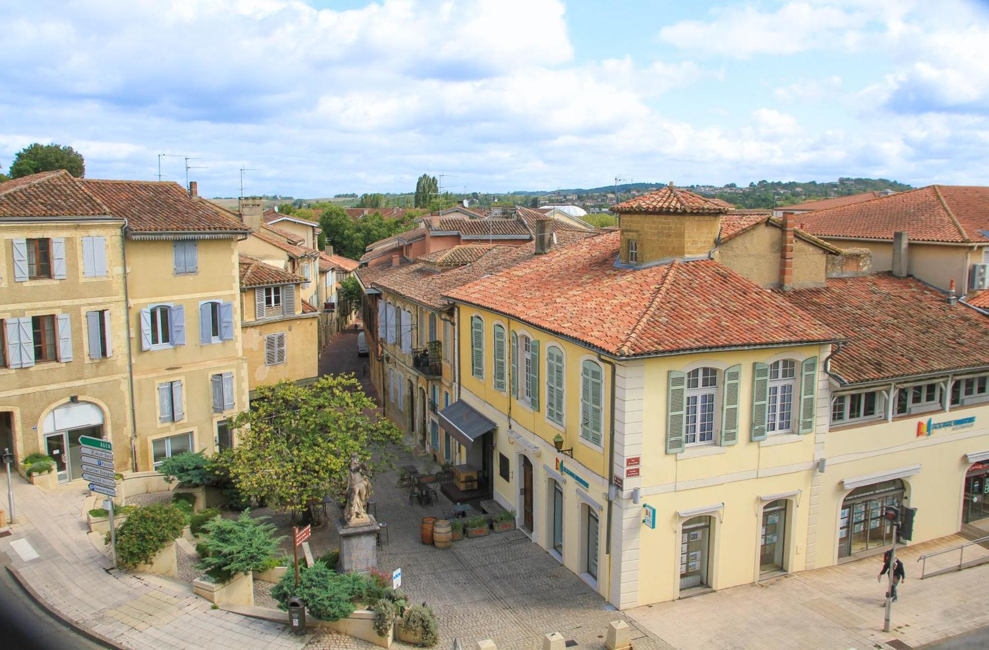 Villaret - Tres Spacieux En Coeur De Ville Auch Ngoại thất bức ảnh